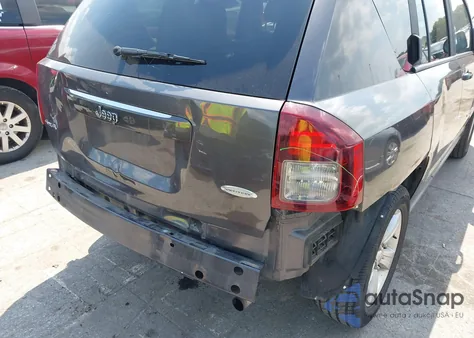 2015 Jeep Compass Latitude из США, поврежденный, VIN 1C4NJDEB0FD413042